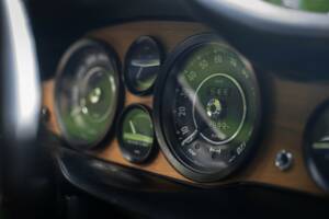 Image 9/23 of Volvo 1800 E (1971)