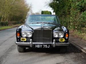 Image 2/20 of Rolls-Royce Corniche I (1971)