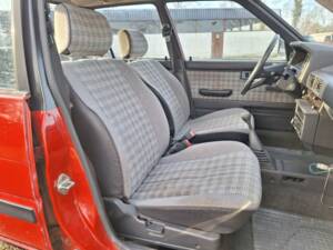 Bild 8/14 von Toyota Corolla (1986)