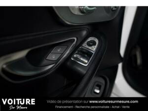 Image 21/21 of Mercedes-Benz C 300 (2018)
