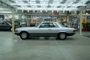 Image 4/50 de Mercedes-Benz 500 SLC (1981)