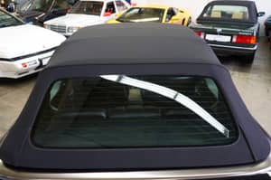 Image 27/36 of Mercedes-Benz E 320 (1995)