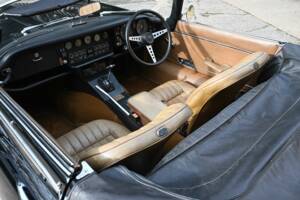 Bild 34/50 von Jaguar E-Type V12 (1974)