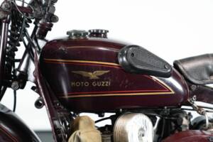 Bild 9/9 von Moto Guzzi DUMMY (1950)