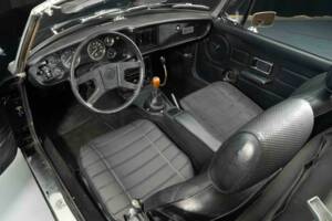 Image 2/8 of MG MGB Limited Edition (1980)