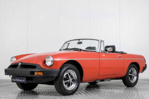 Image 1/50 of MG MGB (1976)