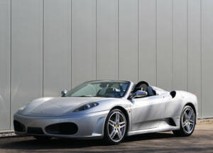 Bild 30/68 von Ferrari F430 Spider (2006)