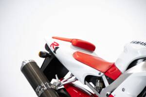 Bild 42/50 von Yamaha YZF 1000 R1 (1998)
