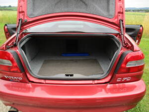 Bild 3/12 von Volvo C70 2.4 T (1998)