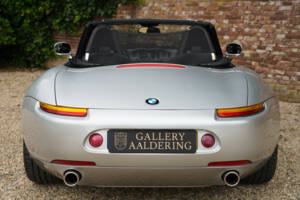 Image 36/50 of BMW Z8 (2000)