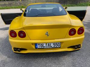 Imagen 12/16 de Ferrari 550 Maranello (1997)