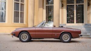 Image 3/34 of Alfa Romeo Spider Veloce 2000 (1980)