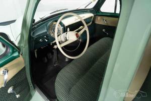 Image 2/19 of SIMCA Aronde P 60 Etoile&#x2F;Elysee (1959)