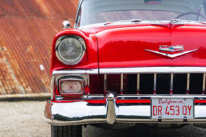 Image 18/44 of Chevrolet Bel Air Hardtop Coupé (1956)