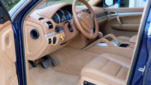 Immagine 48/70 di Porsche Cayenne S (2007)