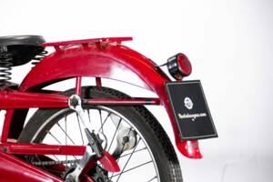Immagine 11/50 di Moto Guzzi Motoleggera 65 (1951)