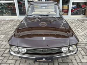 Image 4/30 of Lancia Fulvia 1.3 S (1973)