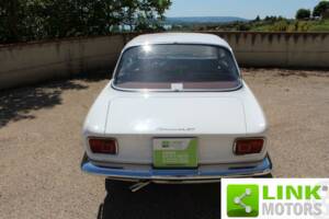 Bild 6/10 von Alfa Romeo Giulia 1600 Sprint GT (1965)
