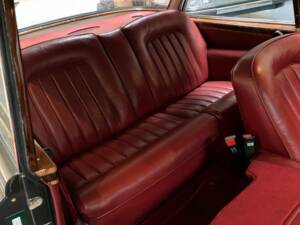 Image 7/18 of Bentley S 2 Continental (1961)