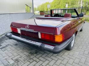 Bild 14/36 von Mercedes-Benz 560 SL (1986)