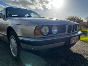 Imagen 10/100 de BMW 518i (1991)
