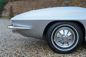 Immagine 49/50 di Chevrolet Corvette Sting Ray Convertible (1964)