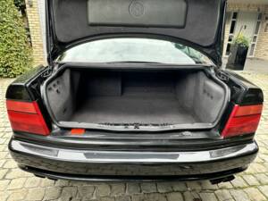 Bild 7/8 von BMW 850i (1989)