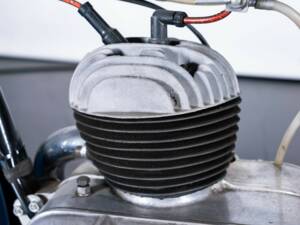 Image 42/43 of Parilla DUMMY (1951)