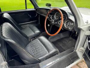 Afbeelding 17/29 van Aston Martin DB 2&#x2F;4 Mk III (1959)