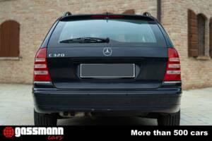 Afbeelding 7/15 van Mercedes-Benz C 320 T (2001)