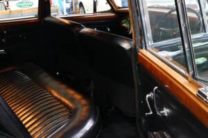 Immagine 27/36 di Jaguar 240 (1968)