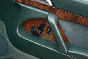 Image 43/54 of Mercedes-Benz 500 SEL (1992)