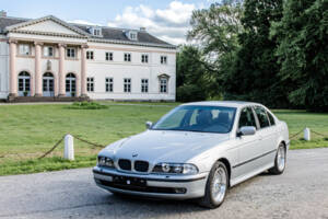 Image 3/31 of BMW 528i (1996)
