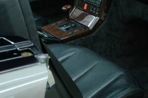 Image 36/50 of Mercedes-Benz SL 500 (1994)