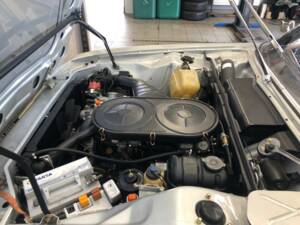 Image 55/72 of BMW 3.0 CS (1973)