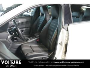Image 4/12 of Mercedes-Benz CLA 180 Shooting Brake (2018)