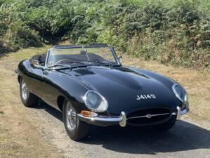 Bild 1/12 von Jaguar E-Type 4.2 (1965)