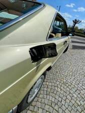 Bild 16/65 von Mercedes-Benz 380 SEC (1983)