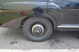 Image 29/30 de Mercedes-Benz 180 (1955)