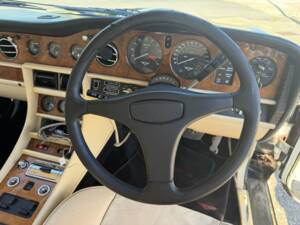 Image 2/8 of Bentley Turbo R (1989)