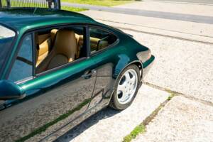 Image 12/35 of Porsche 911 Carrera 2 (1990)