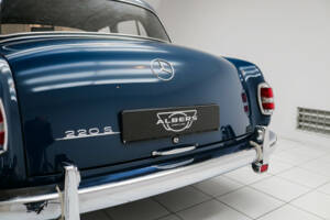 Bild 18/18 von Mercedes-Benz 220 SE (1958)