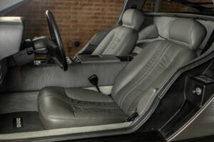 Image 31/66 of DeLorean DMC-12 (1981)