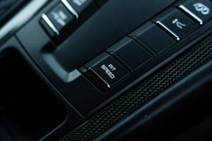 Bild 32/69 von Porsche 911 GT3 RS (2016)