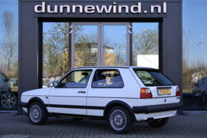 Imagen 4/16 de Volkswagen Golf Mk II GTi 1.8 (1988)