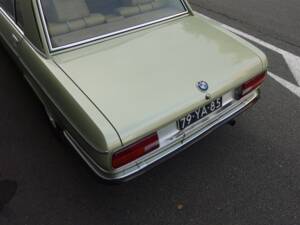 Image 18/95 de BMW 2500 (1977)