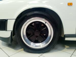 Bild 54/77 von Porsche 911 Carrera 3.2 (1984)
