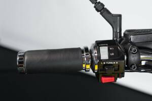 Bild 20/27 von Yamaha DUMMY (1999)