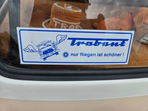 Image 16/18 of Trabant 601 Universal (1987)