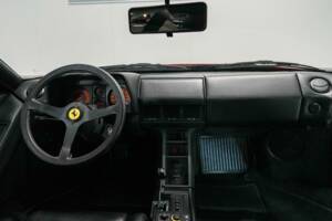 Bild 2/50 von Ferrari Testarossa (1990)